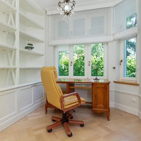 Appartamento Elegancki Z Tarasem I Ogrodem W Sopocie By Rent Like Sopot